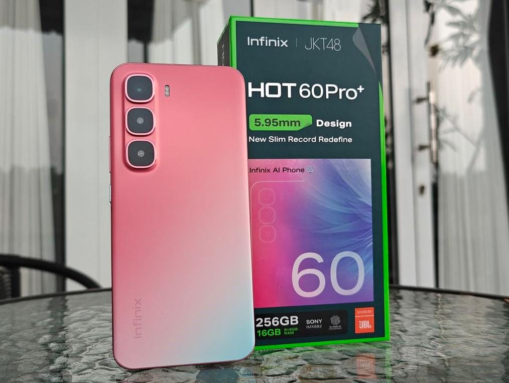 Infinix HOT 60 Pro+ Hadirkan Layar 3D Curved Tertipis di Dunia dengan Teknologi AMOLED