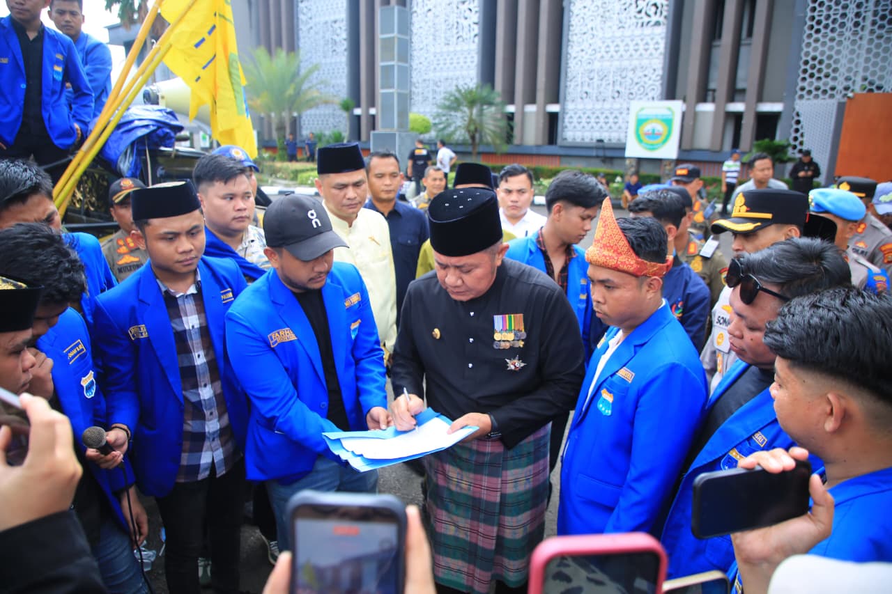 Gubernur Herman Deru Temui PMII, Tegaskan Transparansi Anggaran dan Perbaikan Infrastruktur