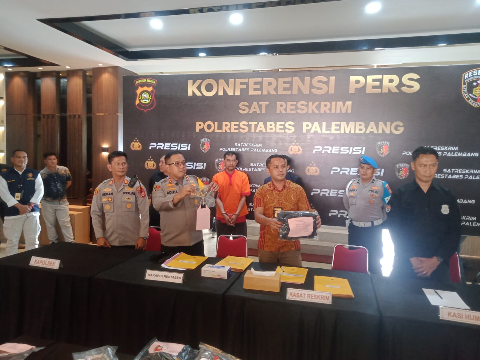 Ditagih Hutang ke Rumah dengan Nada Keras, Warga Palembang Ini Emosi Tusuk Dada Korban