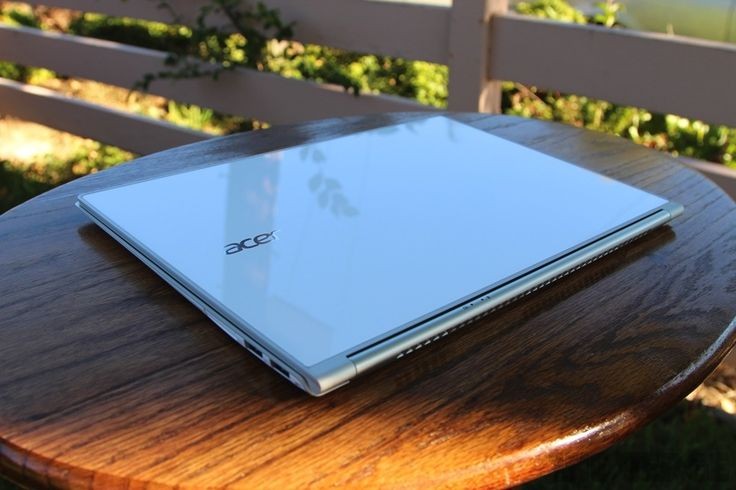 Acer Aspire S7 Laptop Portable yang Miliki Desain Ultra-Thin, Layar Beresolusi Tinggi Cocok Untuk Multimedia