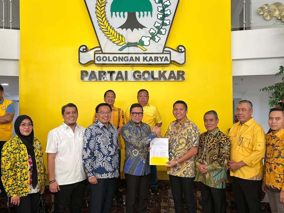 Panca-Ardani Makin Berkibar di Pilkada Ogan Ilir, SK & B1 KWK dari Partai Golkar Sudah Ditangan