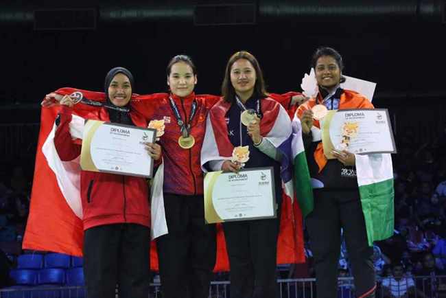 Pesilat Dua Srikandi Muba Raih Juara Dunia 