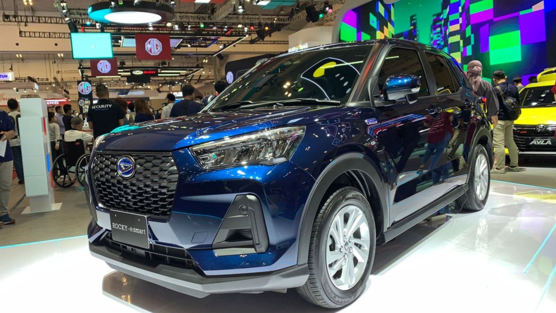 Daihatsu Rocky e-Smart Hybrid, Mobil Irit BBM dengan Emisi Rendah