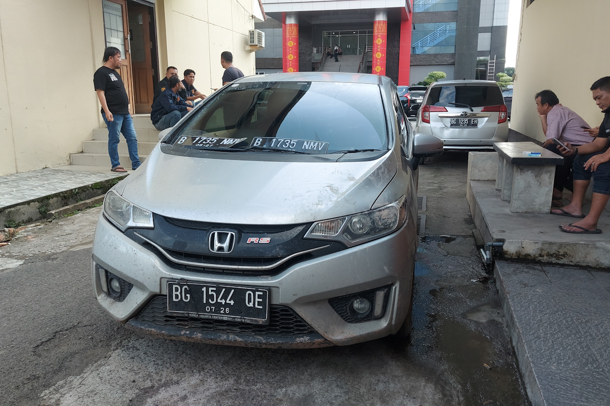 Penampakan Barang Bukti Mobil Honda Jazz Milik PNS yang Dirampok, Ditemukan di Lahat