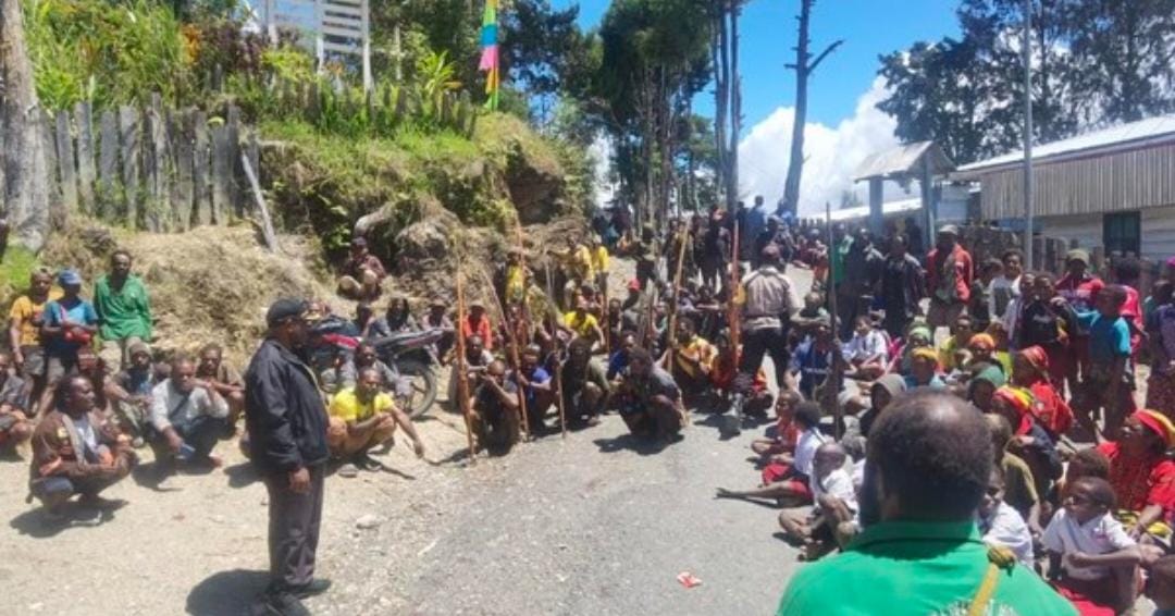 Nah Lho! Gerah Sering Dijadikan Tameng, Masyarakat Papua Siap Bantu TNI Melawan KKB