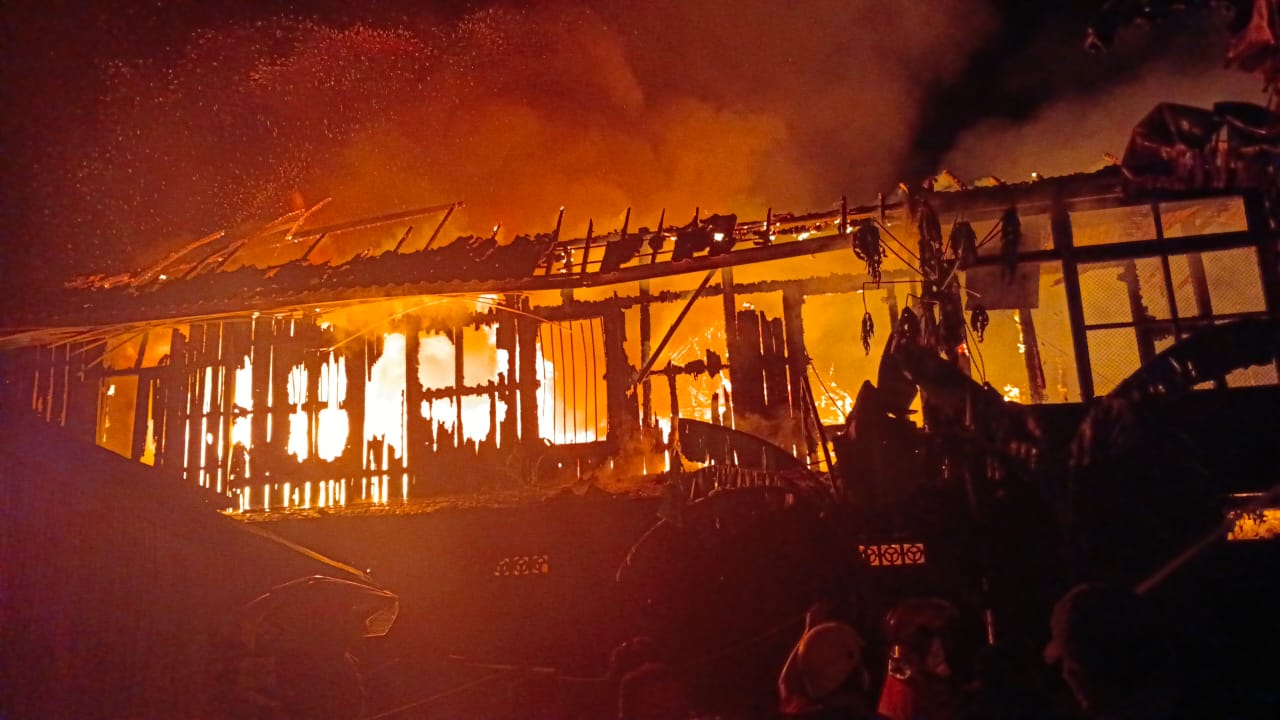 3 Bangunan di Depaten Lama Palembang Hangus Terbakar, Satu di Antaranya Sekolah TK  