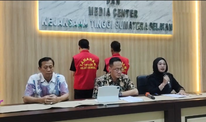   Kejati Sumsel Tetapkan 2 Kades Pagar Gunung Lahat Tersangka OTT Korupsi Pemerasan Dana Desa