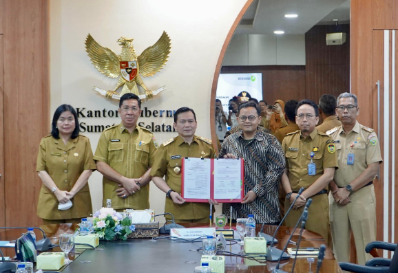 Pj Gubernur Elen Setiadi Tandatangani Kesepakatan Bersama Yayasan Resiliensi Lingkungan Indonesia