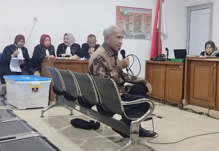 Eks Dirut PT Waskita Karya Cengar-Cengir Saat Disidang, Hakim Layangkan Teguran Keras