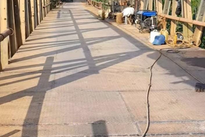 Bupati Banyuasin Larang Truk Over Tonase Melintas di Jembatan Tanah Kering Pulau Rimau