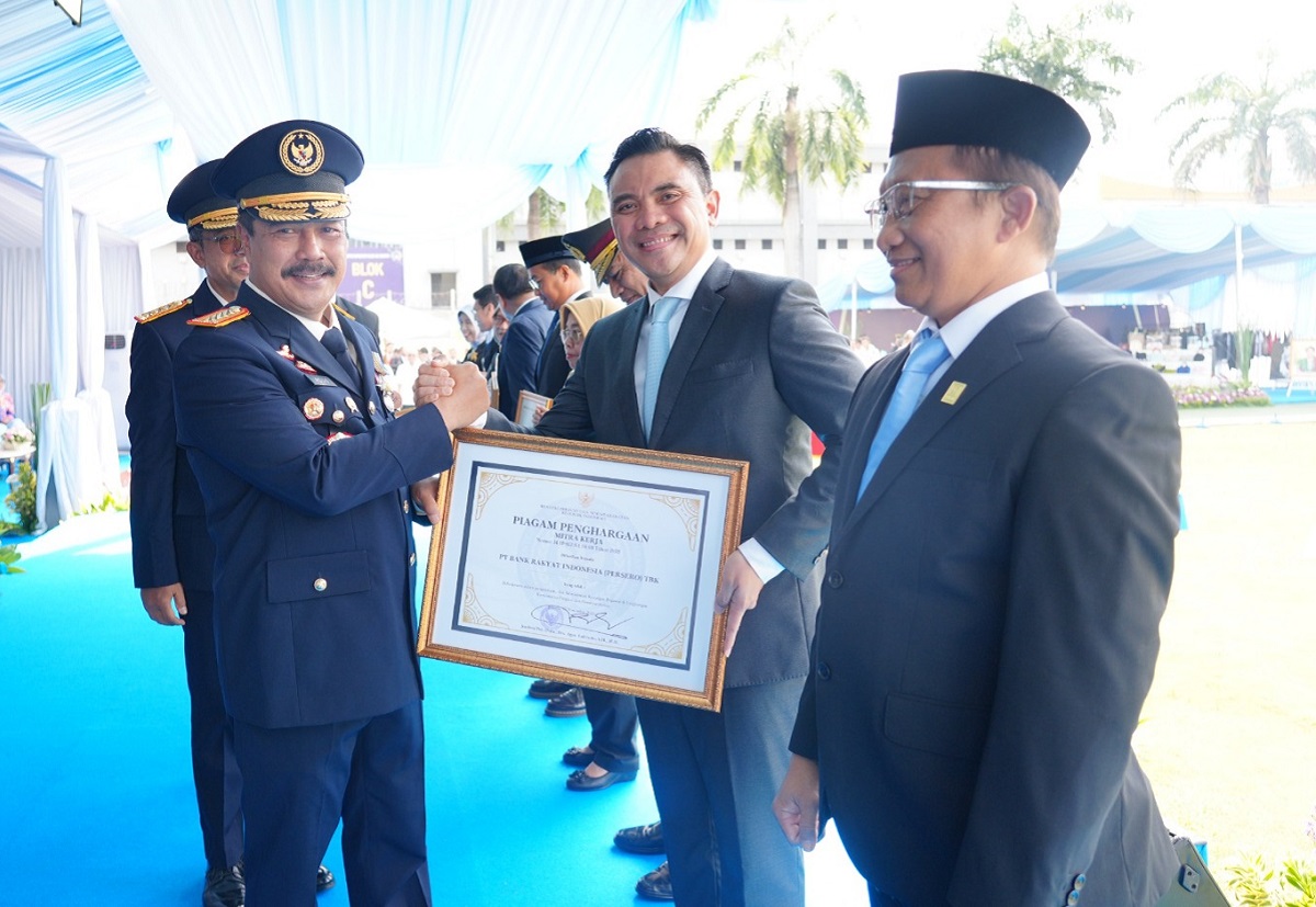 BRI Terima Penghargaan dari Kementerian IMIPAS Berkat Dukung Program Strategis Pemerintah 