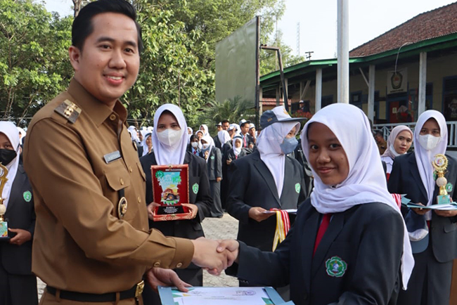 Kaffah Motivasi Siswa Pentingnya Pendidikan