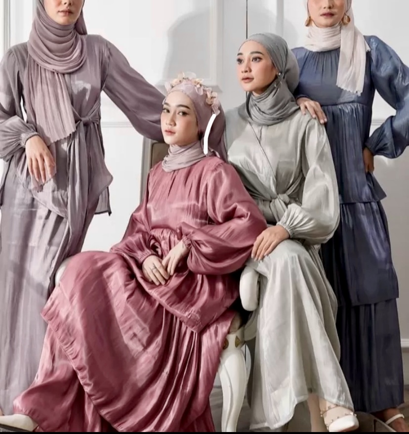 Bikin Gempar Dunia Mode, Tren Baju Shimmer saat Lebaran, Begini Cara Merawatnya