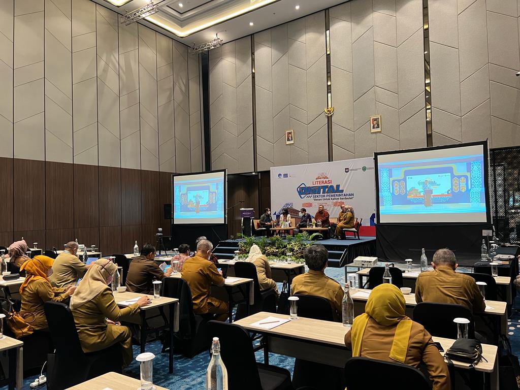 ASN Makin Cakap Digital - Literasi Digital Sektor Pemerintahan di Lingkungan ASN Provinsi Kalimantan Timur