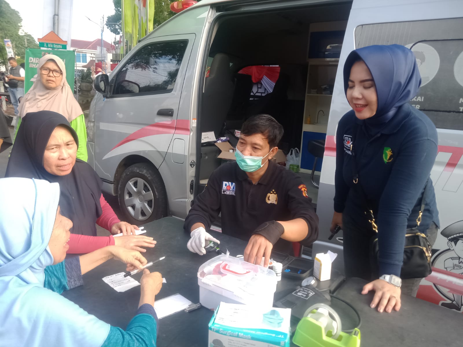 HUT Bhayangkara ke-79 di Palembang, Pelayanan Triple Combo Gratis untuk Masyarakat di Hari Libur