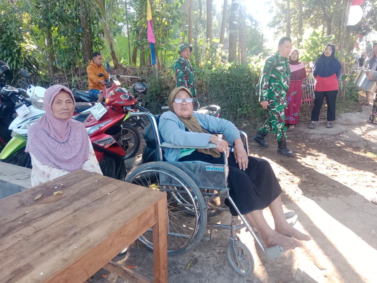 Antusias Warga : TMMD Datang, Harapan Desa Pun Berkembang