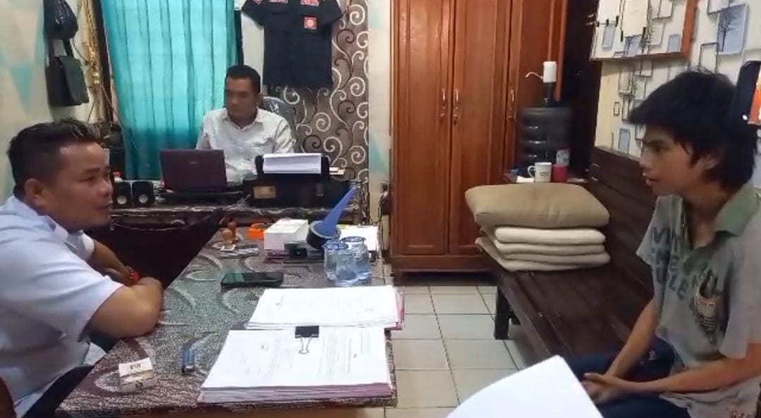 Curi Handphone Milik Pegawai SPBU, Pengamen Jalanan di Palembang Ditangkap 