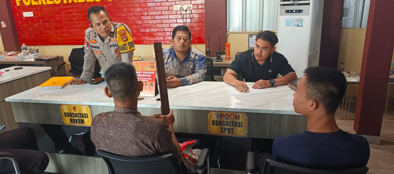 Perkara Ayam Pria di Palembang Didatangi di Rumahnya Dituduh Maling dan Diancam Dipukul Pakai Besi