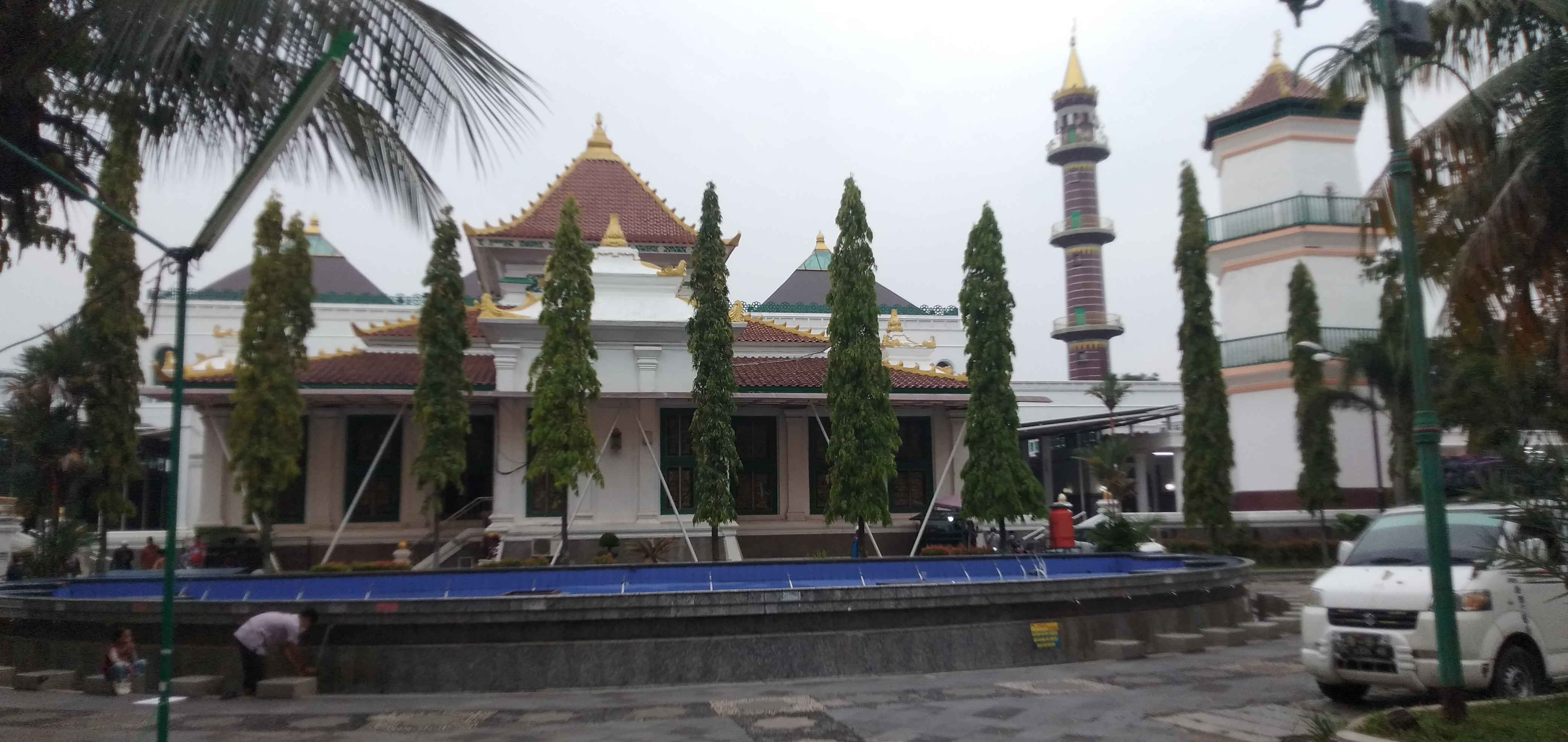 Salat Ied Idul Fitri 2024, Masjid Agung SMB Jayo Wikramo Palembang Diprediksi Bakal Diisi Hingga 20.000 Jemaah