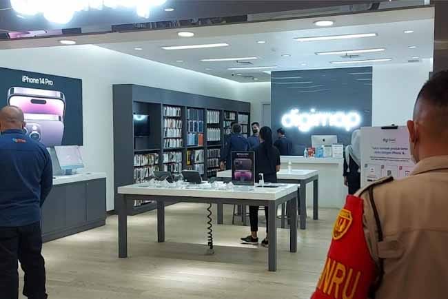 Pencuri 46 iPhone Toko Digimap Palembang Indah Mall Diduga Masuk Menggunakan Kartu Eks Karyawan 