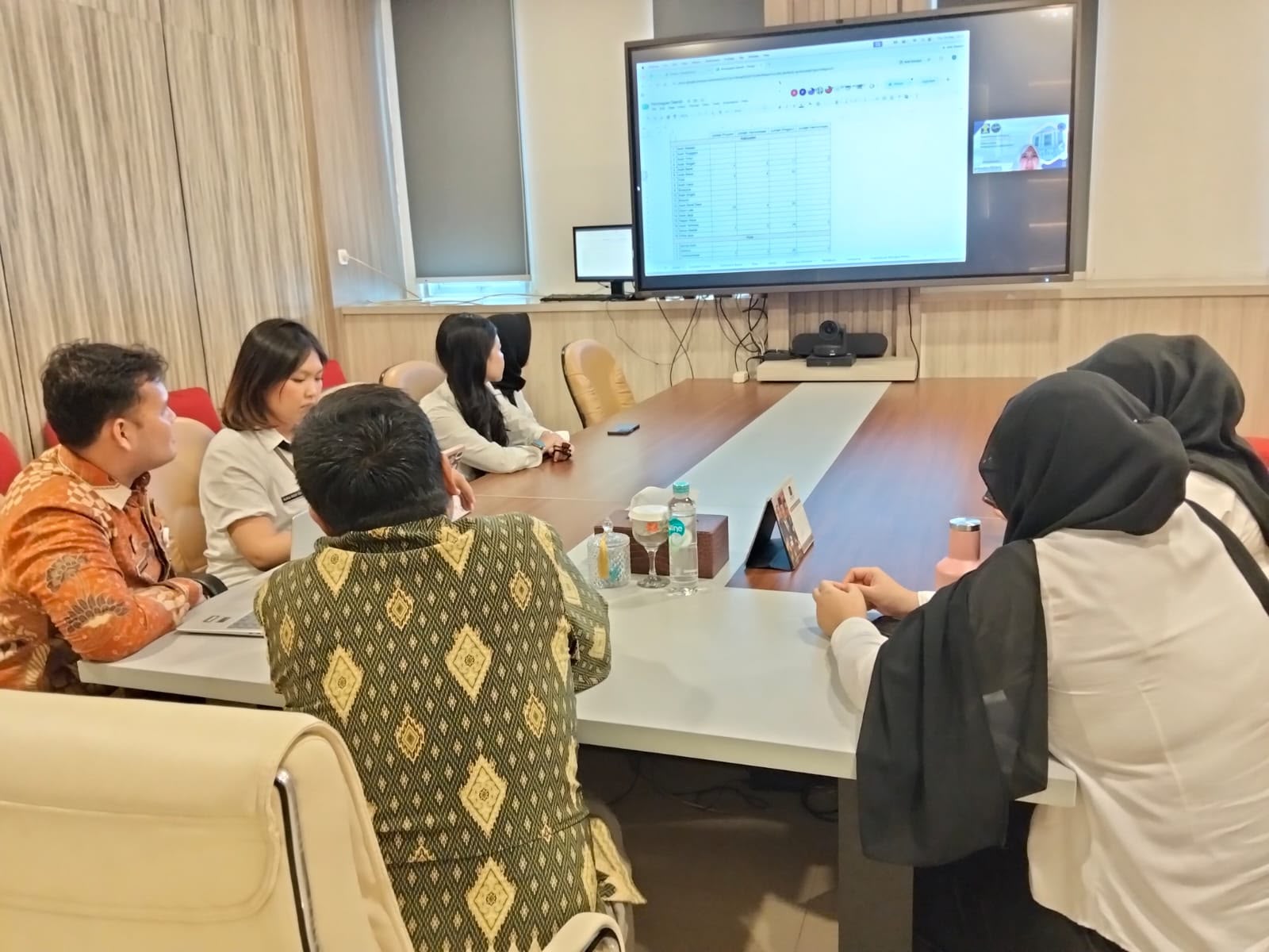 Kemenkum Sumsel Ikuti Rakor Evaluasi Harmonisasi Raperda dan Perkada Tahun 2025
