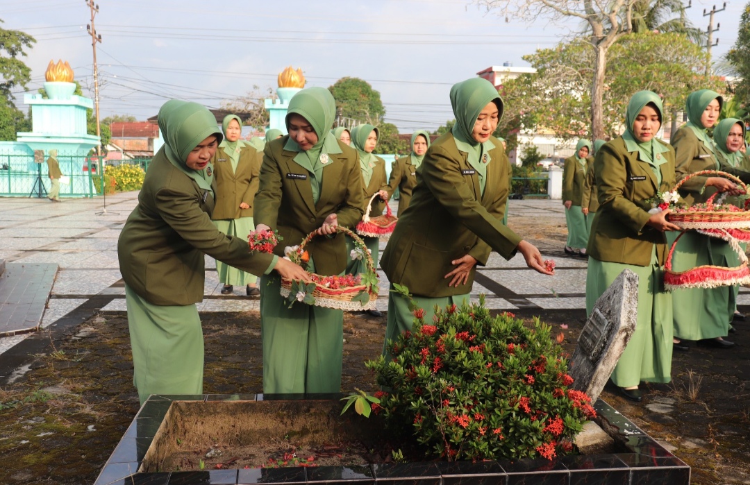 Ziarah Makam Pahlawan Jadi Momentum Teladani Pahlawan di HUT Persit 
