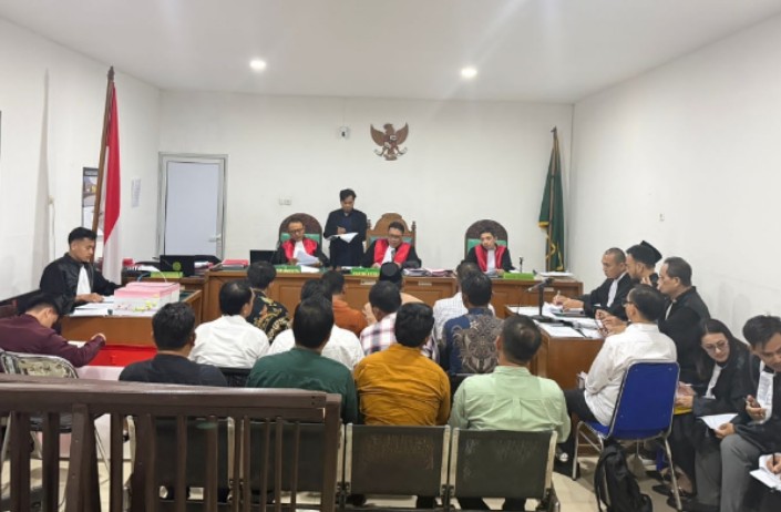 Terungkap di Sidang, Desa Dipaksa Anggarkan Pompa Karhutla Hingga Harga Dimarkup Dua Kali Lipat