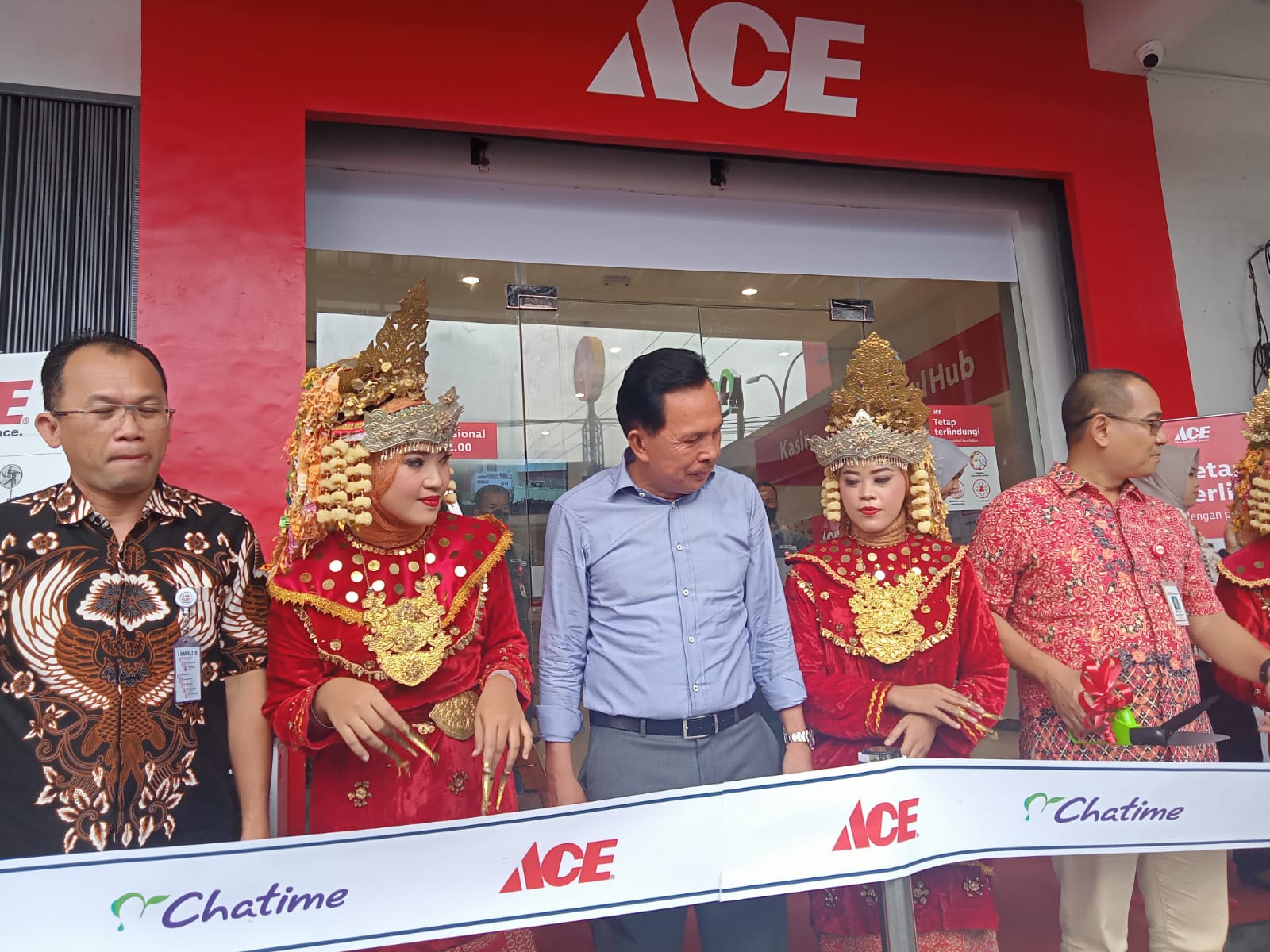 Grand Opening Ace Hardware Pertama di Prabumulih, Ridho Yahya: Prioritaskan Tenaga Kerja Lokal  