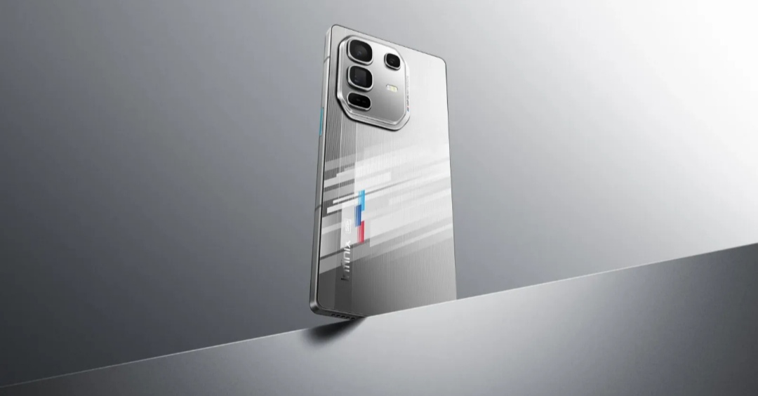 Infinix Note 60 Ultra Usung Baterai Masif 7000 mAh dan Kamera 200 MP