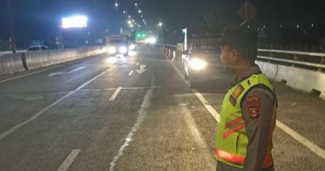 Antisipasi Wilayahnya Tetap Kondusif, Polsek Pemulutan Ogan Ilir Patroli Malam dengan Metode Mobile & Dialogis