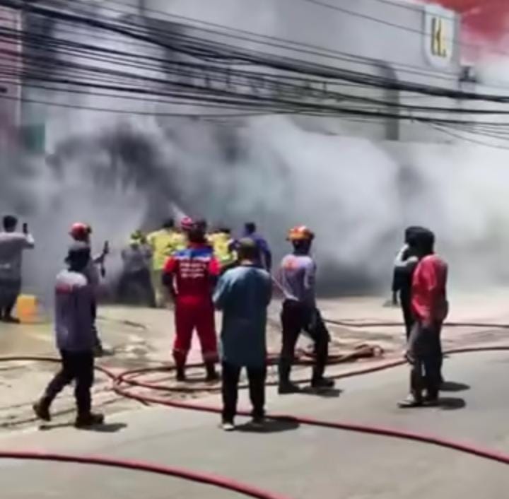 Toko Baju dan Cafe di Palembang Hangus Terbakar Diduga Dipicu Kompor Lupa Dimatikan Karyawan Saat Masak