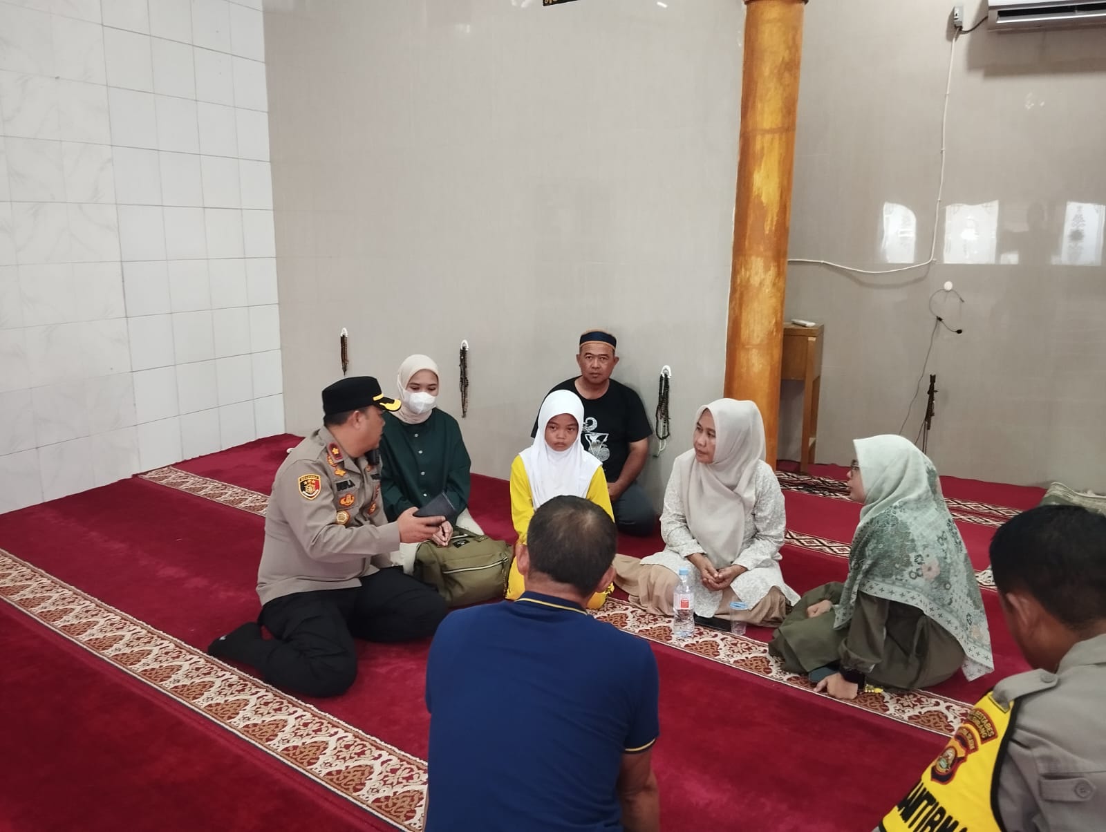 Hendak Berangkat Sekolah, Siswi SMP di Palembang Dihadang 3 OTK Nyaris Jadi Korban Penculikan