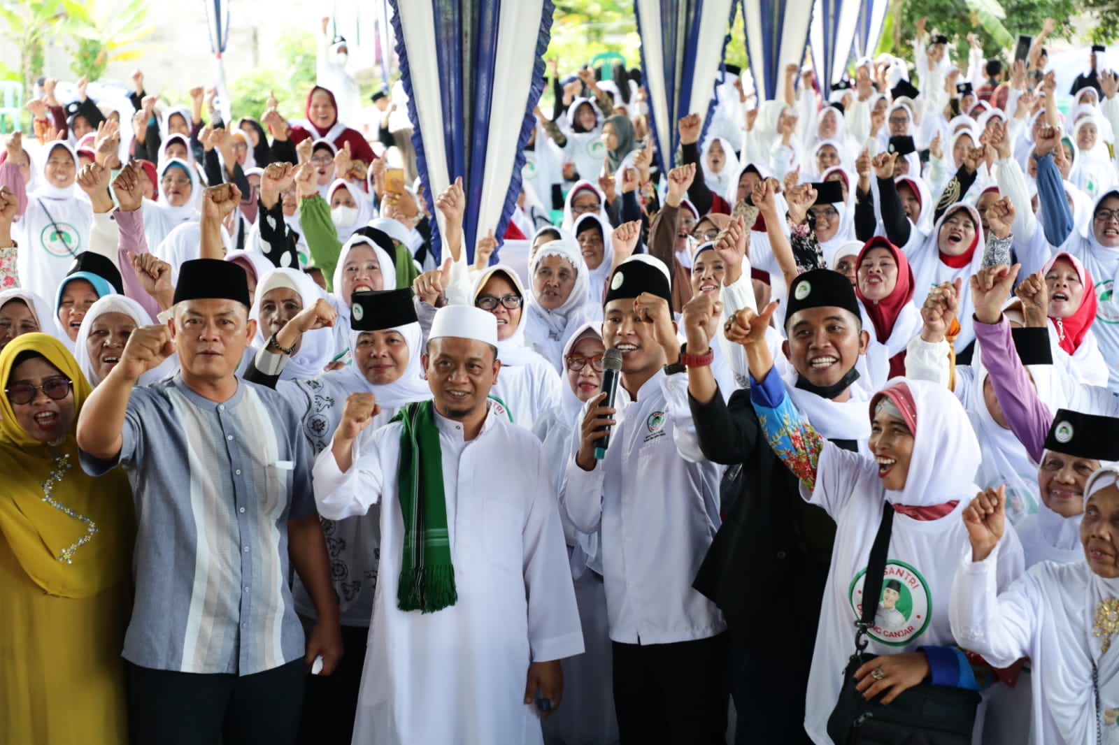 Santri Sumsel Dukung Ganjar Gelar Doa untuk Negeri, Harap Indonesia Lebih Maju dan Sejahtera