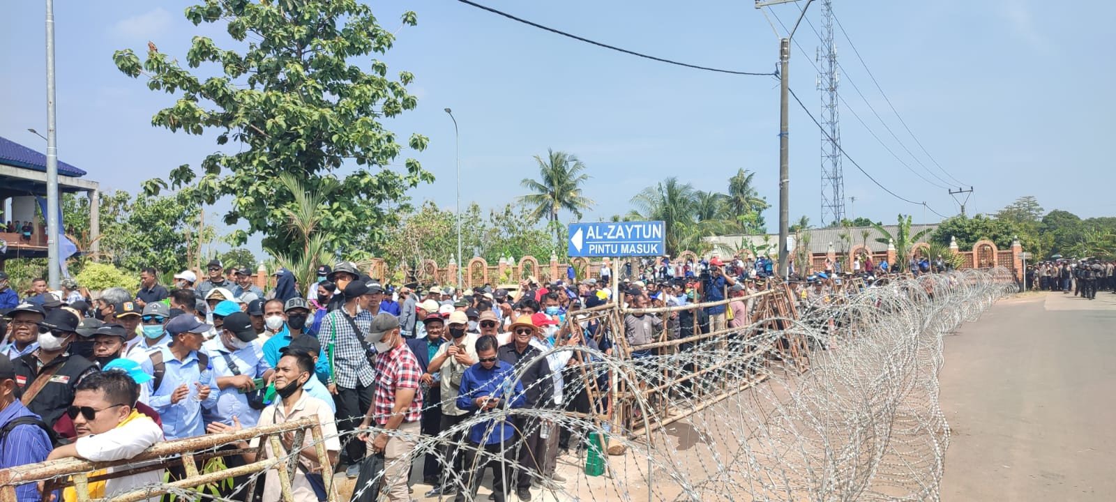 Warga Indramayu Kuliti Al Zaytun, Ajaran Sesat, Dugaan Pemerkosaan oleh Panji Gumilang Hingga Perampasan Tanah