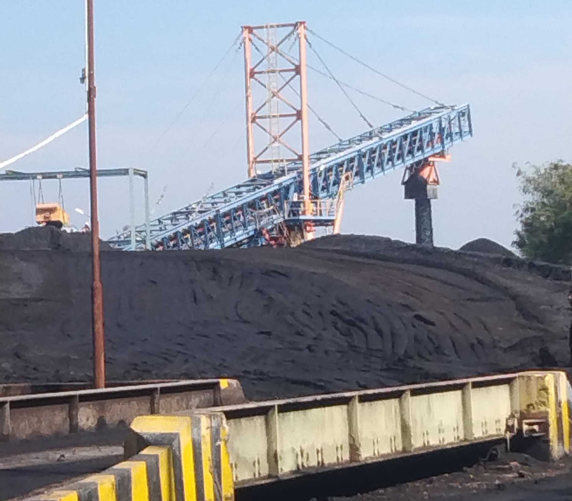 Menata Angkutan Batubara, Menjaga Energi dan Kehidupan Sosial Ekonomi