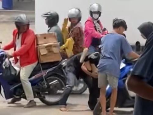 Wanita di Palembang Jadi Korban Peluru Nyasar Saat Melintas Usai Warga Pergoki Aksi Pelaku Curanmor
