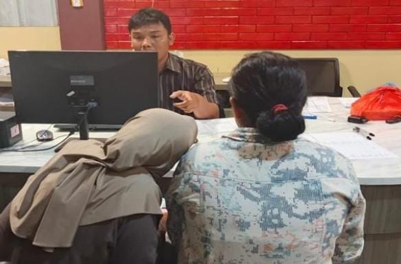 Datang ke BKB Pemuda di Palembang Tiba-tiba Ditikam, Berhasil Selamat Masuk Tengah Kerumunan 