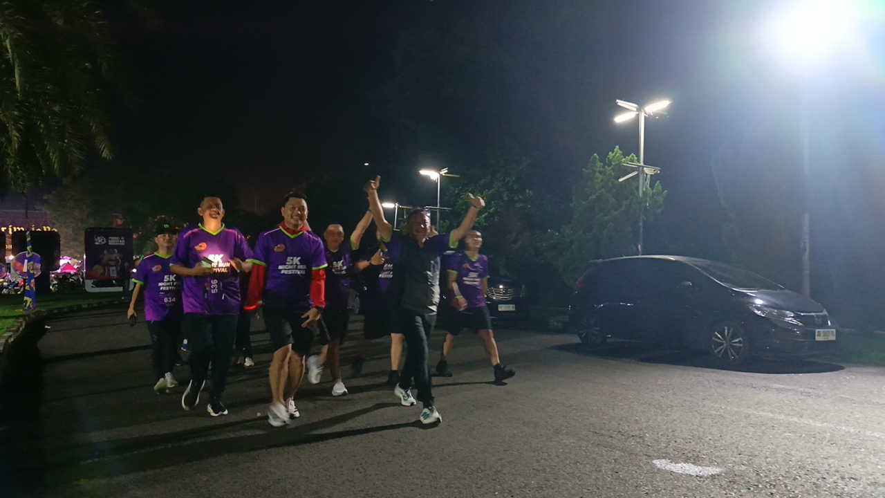 Gubernur Herman Deru, Kejati Sumsel Bergembira Bersama Ratusan Runner, Keringat Eksotis Event Night Run PalTV 