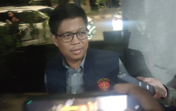4 Jam Geledah Kantor Dishub, Kejari Palembang Amankan Satu Box Container Berisi Dokumen dan PC 