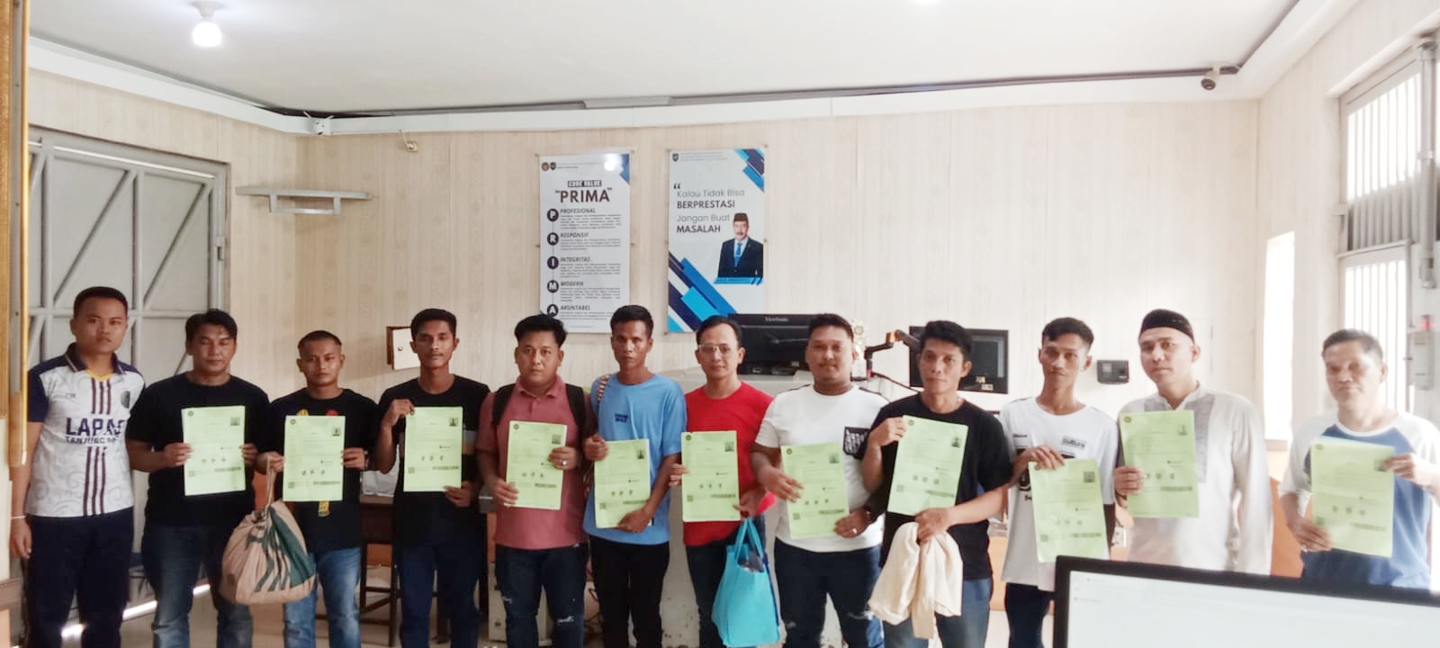 Senyum Semringah 11 Warga Binaan Lapas Tanjung Raja Ogan Ilir, Usai Dinyatakan Bebas Jelang Bulan Suci Ramadan