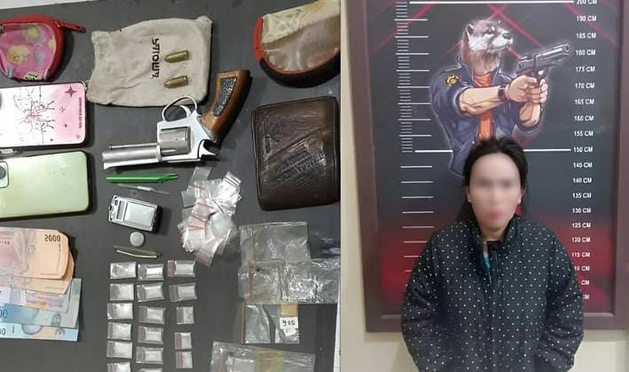 Wanita di Upang Banyuasin Ini Bawa Senpi Rakitan Saat Edarkan Sabu-sabu di Desanya