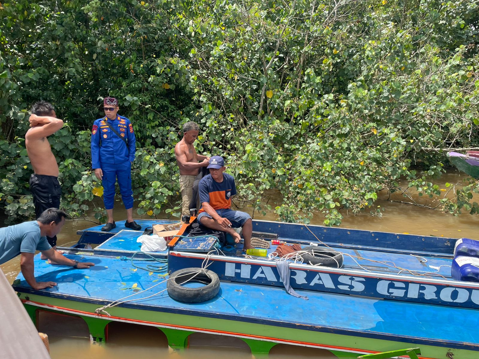 Tragedi Muara Jalur 8: Speedboat Pecah, Penumpang Perempuan Meninggal