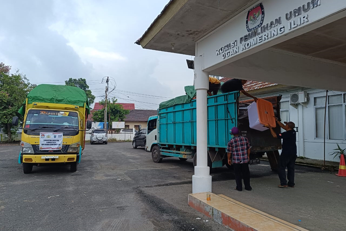 Logistik Pemiliu Hasil Rekapitulasi Penghitungan belum Tiba di KPU, Masyarakat OKI Diminta Tetap Tenang