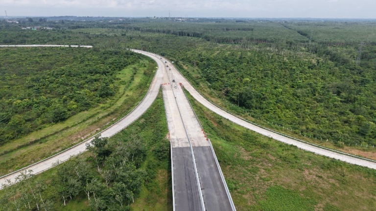 Progres Konstruksi Jalan Tol Palembang-Betung Capai 81,99 Persen, Hutama Karya Dorong Percepatan Pembangunan