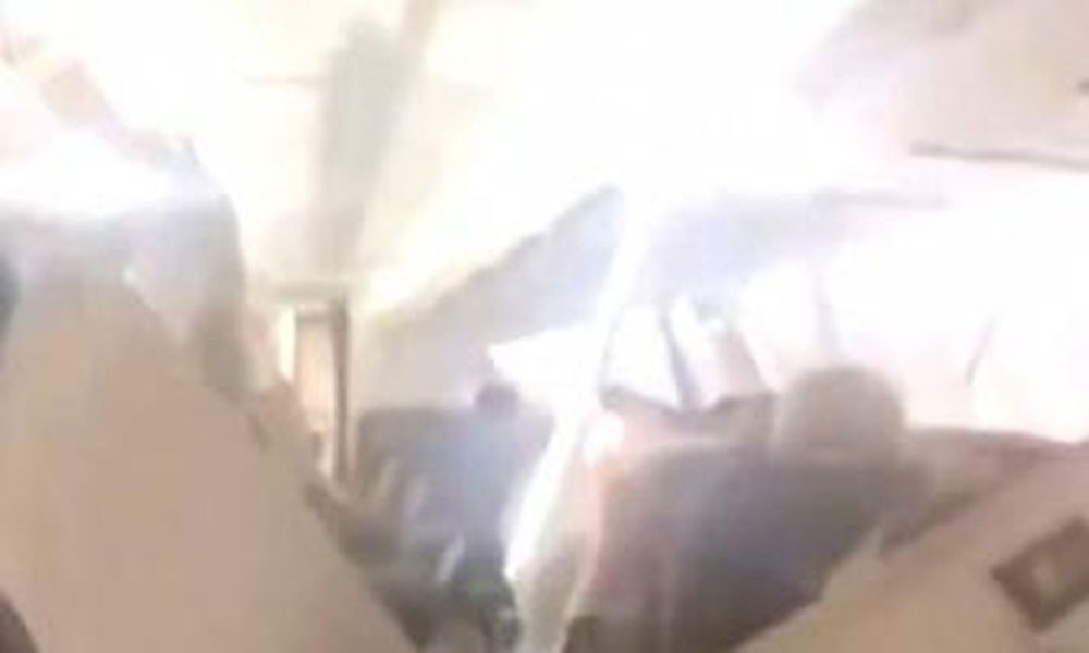 SuperDramatis, Maskapai Sepehran Airlines Alami Gangguan Mesin Hebat, Seluruh Penumpang Menjerit dan Berdoa 
