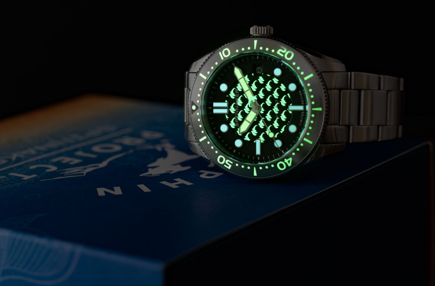 Spinnaker Meluncurkan SP-5129 Dolphin Project Limited Edition Hadir dengan Dial Bergelombang yang Lucu