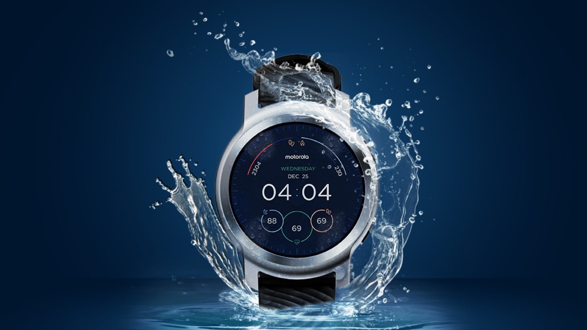 Smartwatch Motorola Moto Watch 100, Jam Tangan Pintar yang Punya Desain Elegan Bermaterial Alumunium 