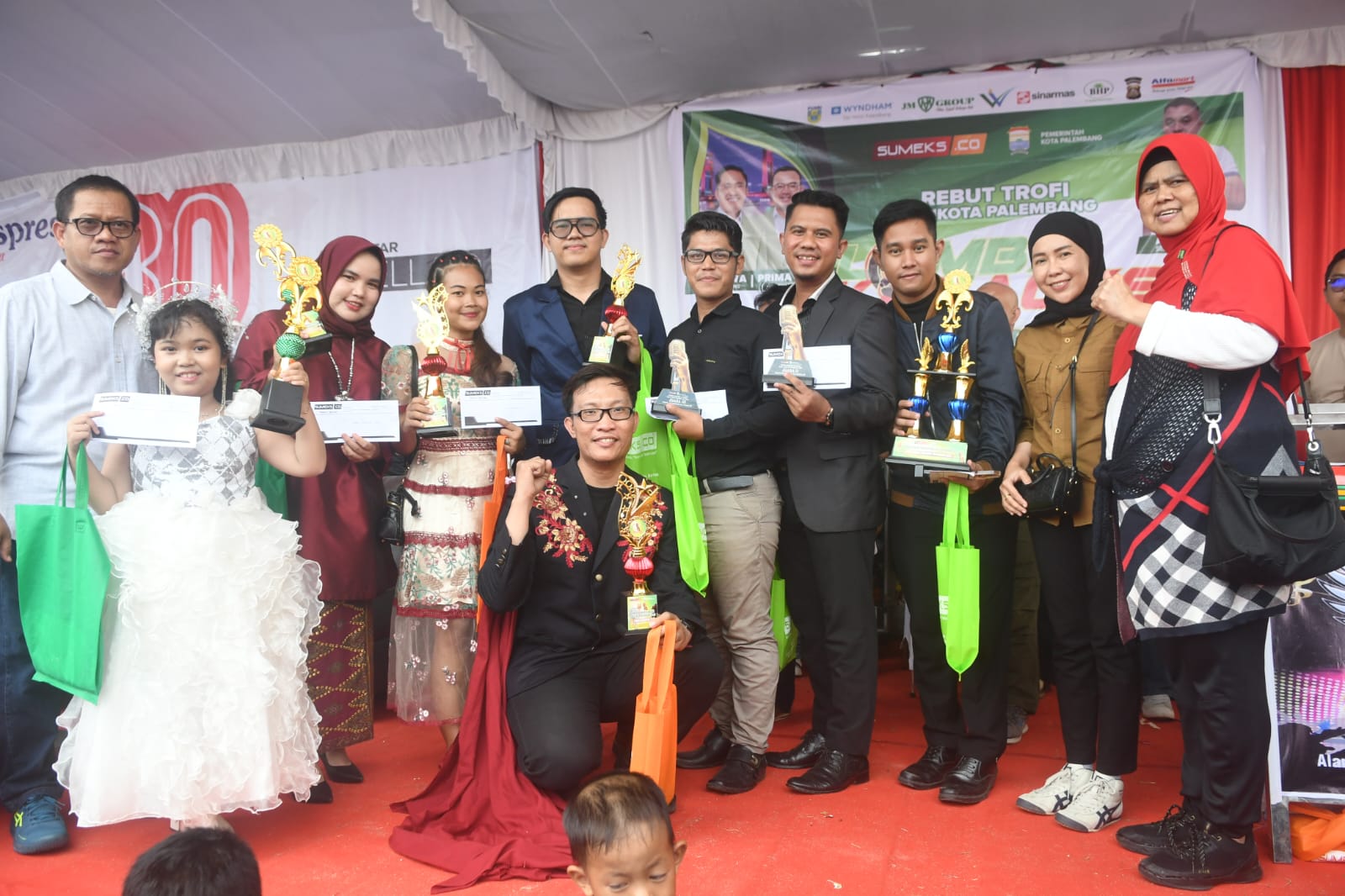 8 Daftar Lengkap Pemenang Lomba Karaoke Dangdut & Lagu Palembang 2025 Sumeks.co
