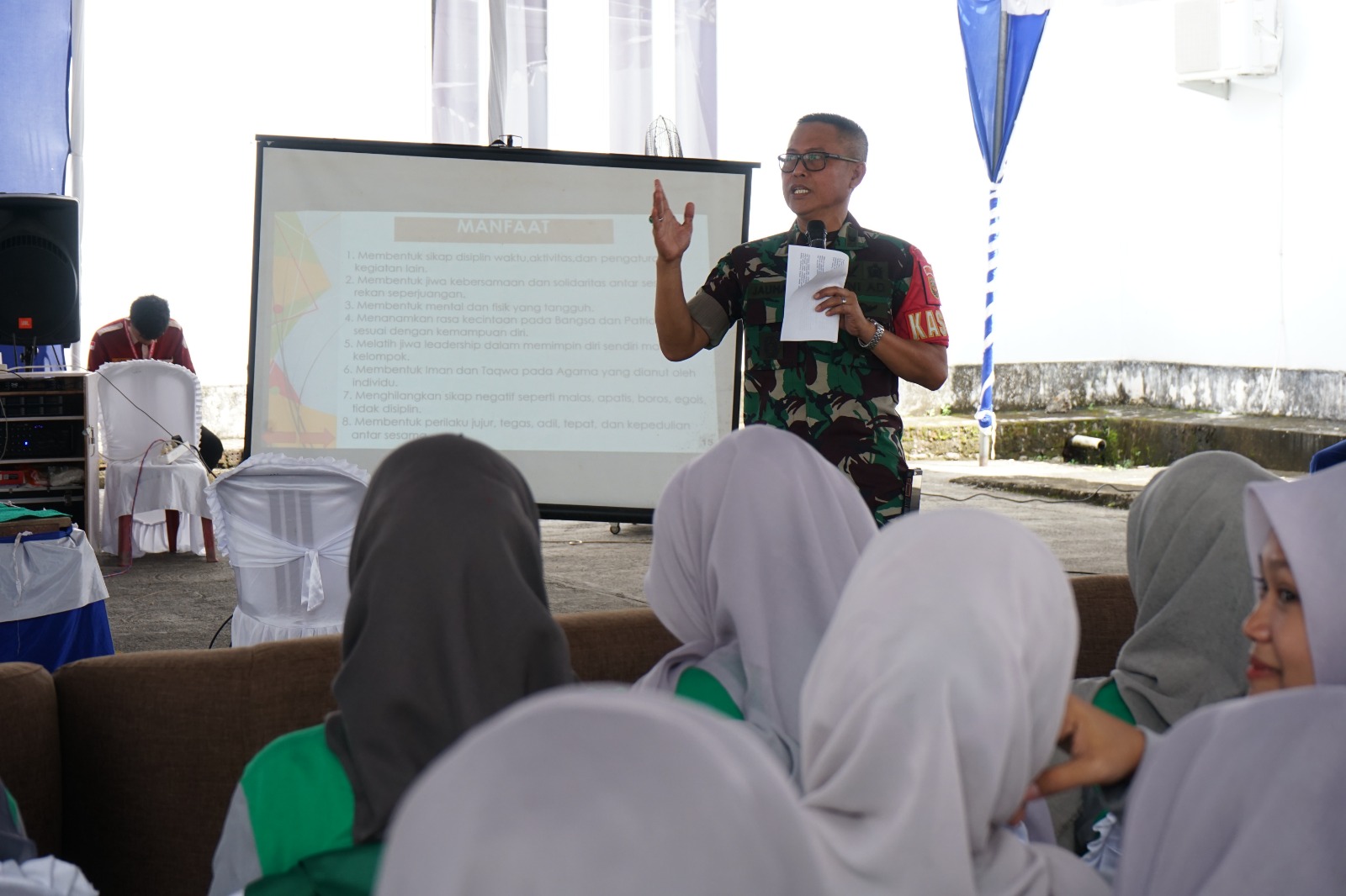 191 Mahasiswa Baru Uniski Kayuagung Dibekali Bela Negara oleh Kasdim 0402/OKI