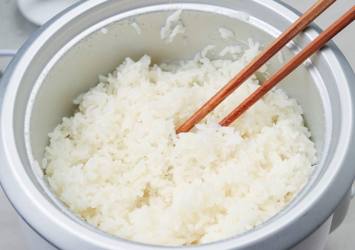 Cara Masak Nasi dengan Rice Cooker yang Benar, Hasilnya Lembut dan Tidak Cepat Basi